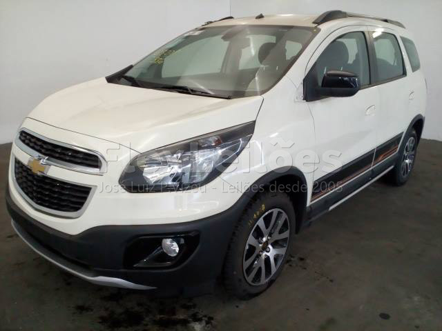 LOTE 033 - Chevrolet Spin Advantage 5S 1.8 (aut) 2017