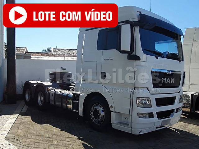 LOTE 003 - MAN TGX 29.440 2015