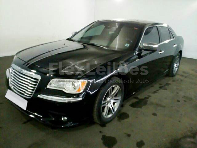 LOTE 001 - Chrysler 300C 3.6 V6 2015