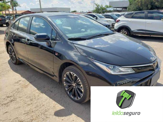 LOTE 009 TOYOTA COROLLA 2021