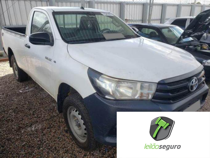 LOTE 027 TOYOTA HILUX CS 2018