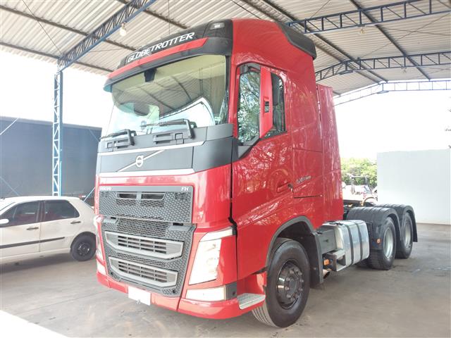 LOTE 067 FH 540 6X4T 2019/2020