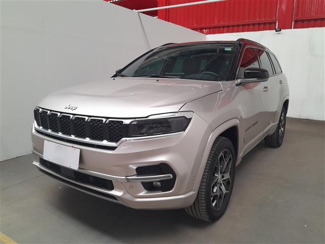 LOTE 028 COMMANDER OVR TD380 2021/2022  LOTE 028 COMMANDER OVR TD380 2021/2022