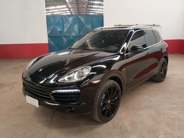 LOTE 063 PORSCHE CAYENNE DIESEL