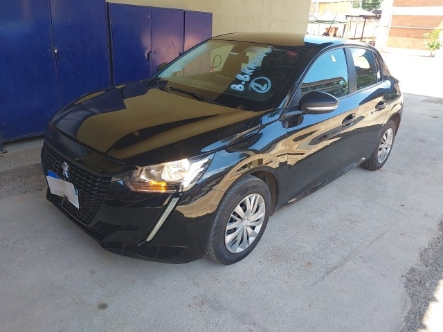 LOTE 067 PEUGEOT 208 LIKE MT 2024