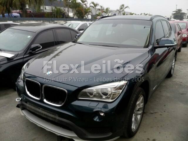 LOTE 012 BMW X1 SDrive 18i 2.0 16V 4x2 2013